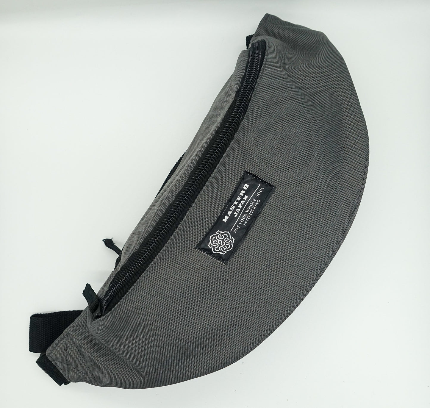MASTER 8 JAPAN | Body Bag - 2021 F/W (Asphalt Gray)