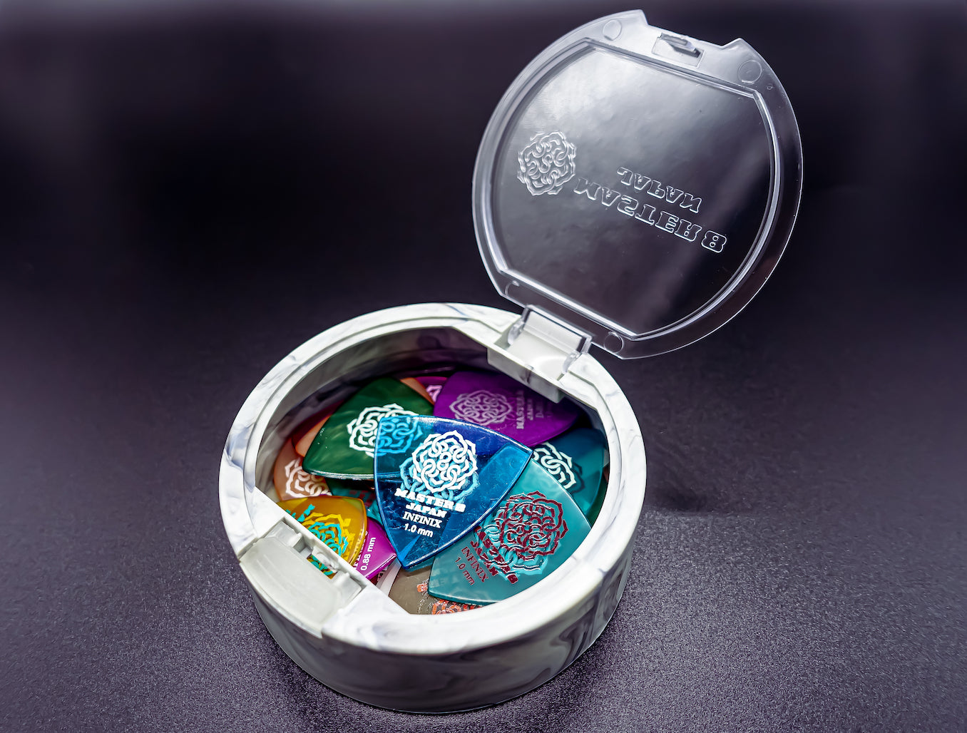 [Limited Color] MASTER 8 JAPAN EASY LOCK GUITAR PICK CASE MASTER 8
