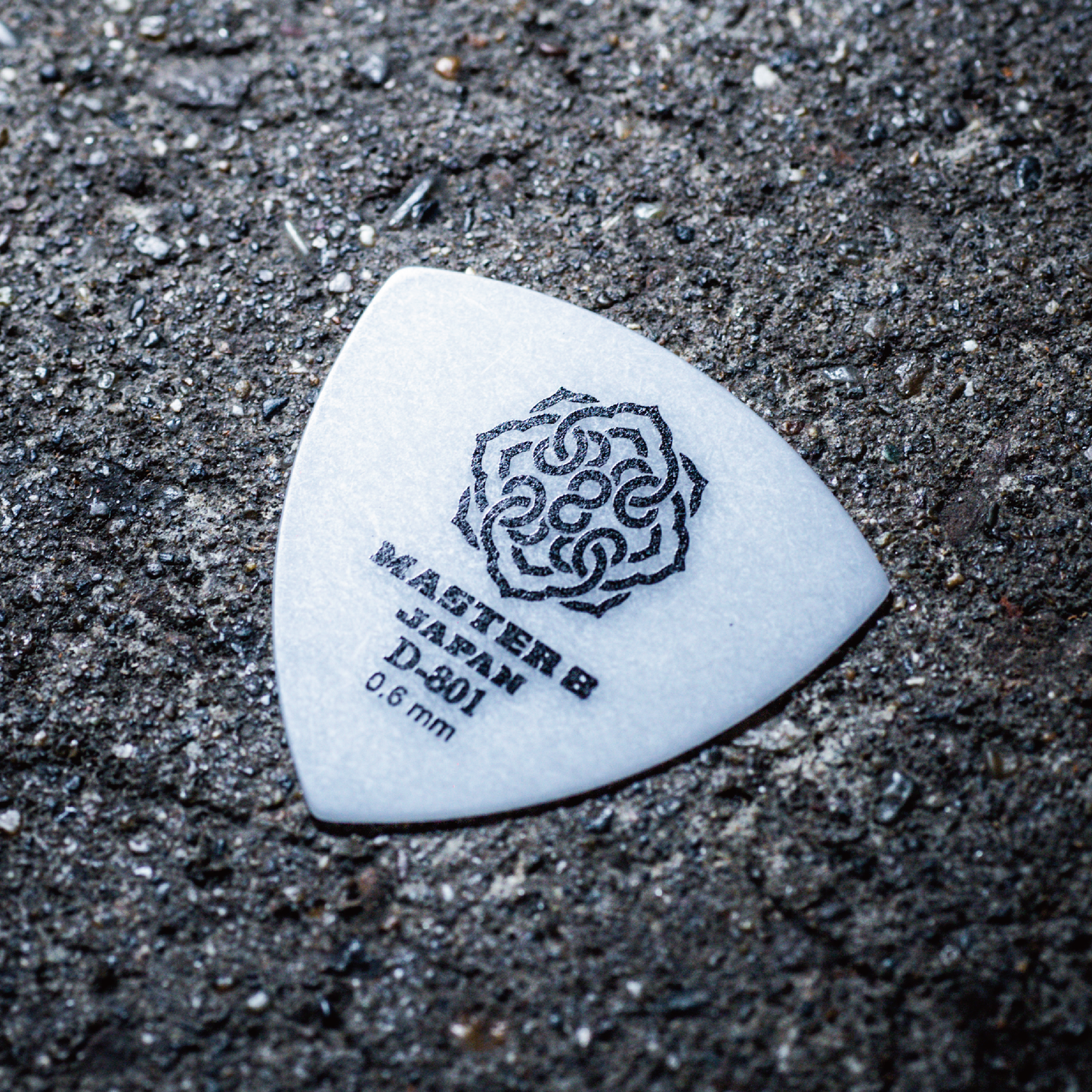 MASTER 8 JAPAN | D-801 - TRIANGLE